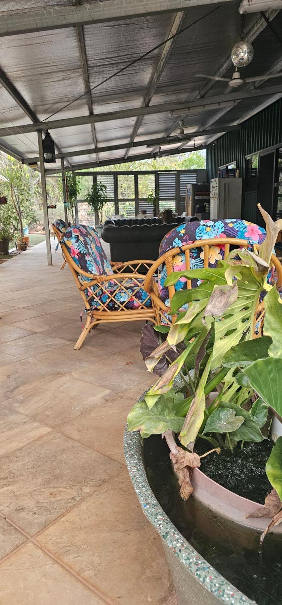 Almost Off Grid Tranquillity Katherine Exterior foto
